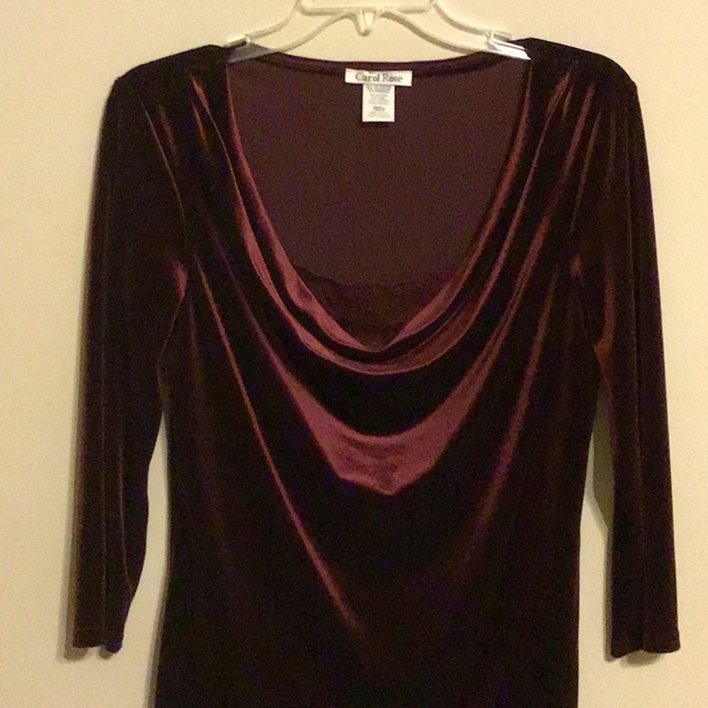 Carol Rose Velour Burgundy Top Size Small
